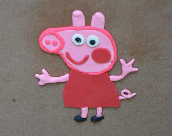 Hacer Peppa Pig con plastilina