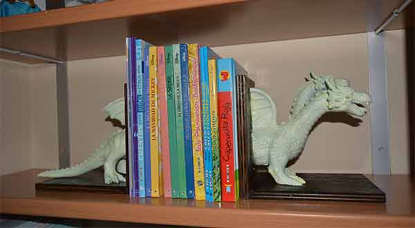 sujeta-libros-infantil-luminiscente